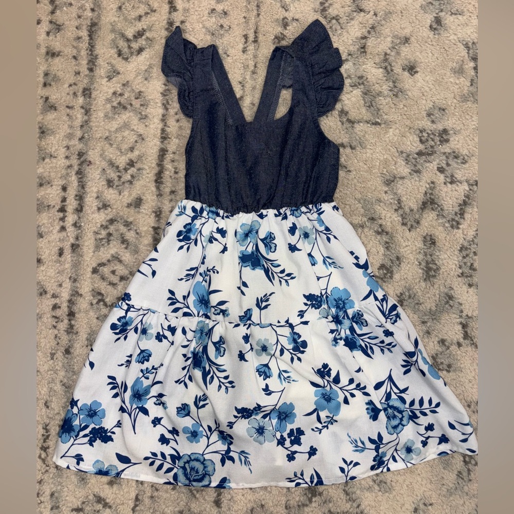 Toddler Girls Floral Blue and White Dress